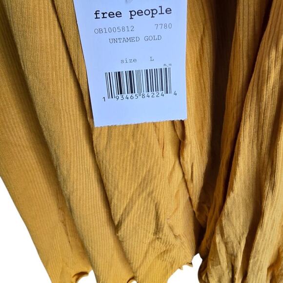 Free People Top - Picture 4 of 12